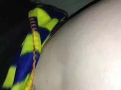 Dos avispas caliente ...